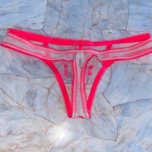 New VS DREAM ANGELS Sweetheart Strappy Thong Panty Small - Picture 6 of 12